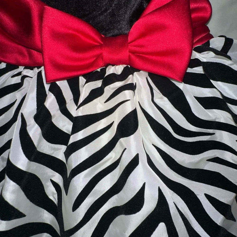 Bonnie Jean Black and White Zebra Print Kids Costume with Red Bow - Picture 2 of 5